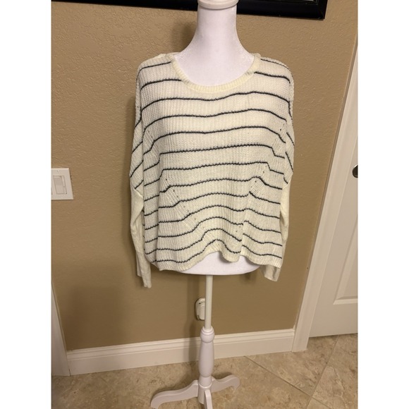Rip Curl Sweaters - Rip Curl Long Sleeve Lightweight Dark Gray Striped Sweater, Oversized Crop, M